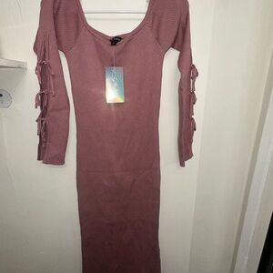 Elegant Pink Knit Dress